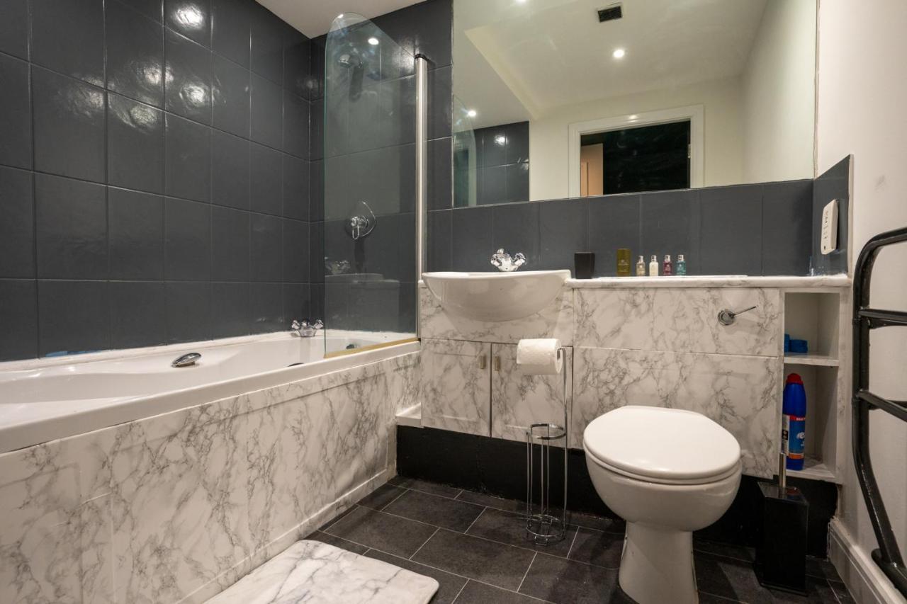 Jpg Theatre Suite - High Floor Mcr Luxe Apartment W Balcony Canal Views Manchester Exteriér fotografie